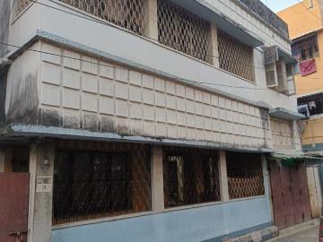 5 BHK Independent House in Picnic Garden for resale Kolkata. The reference number is 20403384