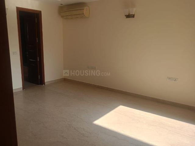 5 BHK Independent House in Pitampura for rent New Delhi. The reference number is 21017578