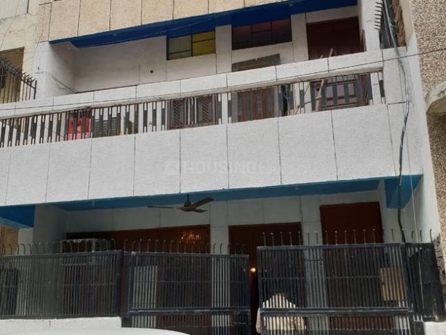 5 BHK Independent House in Pitampura for resale New Delhi. The reference number is 12387107