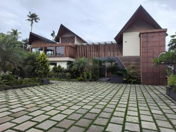 5 BHK Independent House in Pukkattupady for resale Kochi. The reference number is 20449541