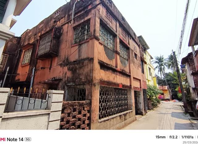 5 BHK Independent House in Rahara for resale Kolkata. The reference number is 19330009