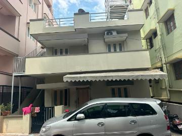 5 BHK Independent House in Rajajinagar for resale Bengaluru. The reference number is 20456388