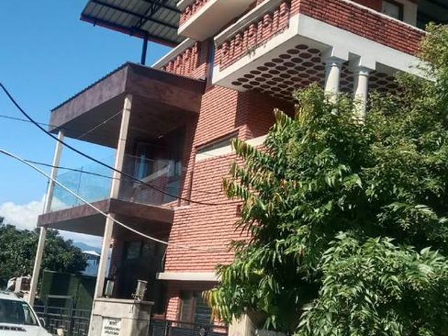 5 BHK Independent House in Rajpur Road for rent Dehradun. The reference number is 21222813