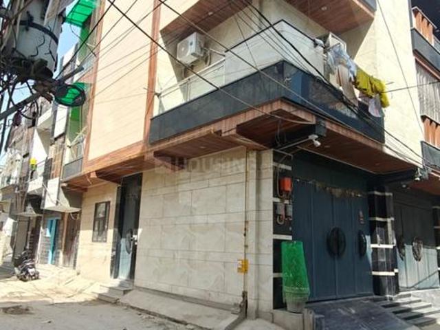 5 BHK Independent House in Razapur Khurd for resale New Delhi. The reference number is 21255913