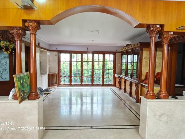 5 BHK Independent House in Sahakara Nagar for resale Bengaluru. The reference number is 20901193