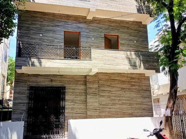 5 BHK Independent House in Salt Lake City for resale Kolkata. The reference number is 12380360