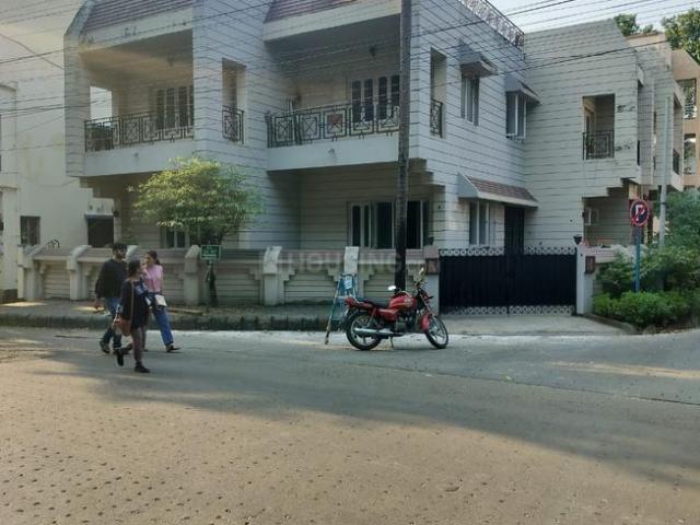 5 BHK Independent House in Salt Lake City for resale Kolkata. The reference number is 18873353