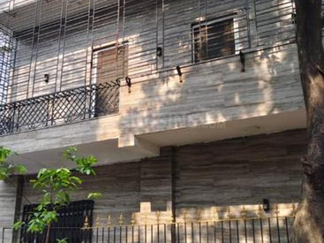 5 BHK Independent House in Salt Lake City for resale Kolkata. The reference number is 20274909