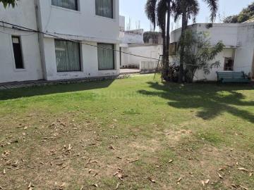 5 BHK Independent House in Sector 10 for rent Chandigarh. The reference number is 20336616