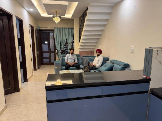 5 BHK Independent House in Sector 114 for rent Mohali. The reference number is 17047416