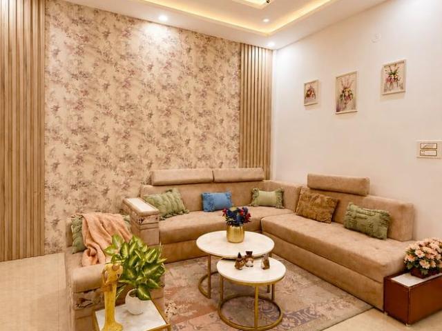 5 BHK Independent House in Sector 110 for rent Gurgaon. The reference number is 21124338