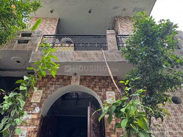 5 BHK Independent House in Sector 11 for resale Gurgaon. The reference number is 20956903