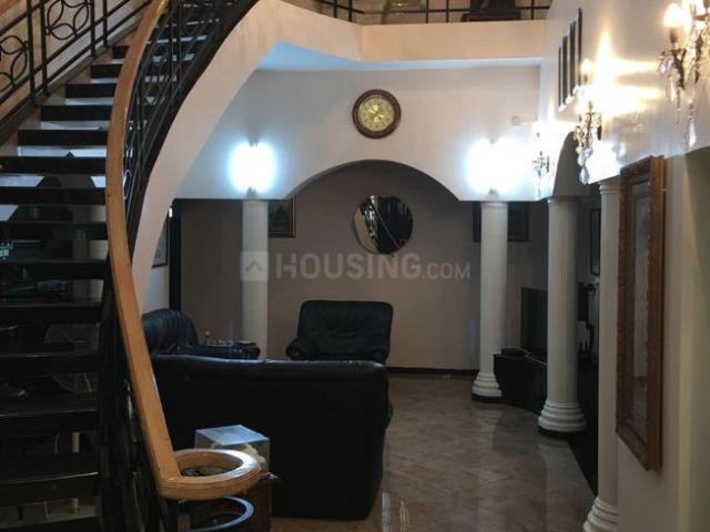 5 BHK Independent House in Sector 15 for rent Panchkula. The reference number is 15662950