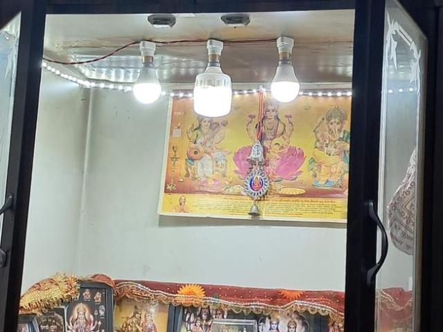5 BHK Independent House in Sector 19 for resale Chandigarh. The reference number is 21192200