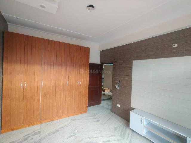 5 BHK Independent House in Sector 21 for rent Panchkula. The reference number is 21221587