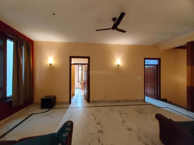 5 BHK Independent House in Sector 21C for rent Faridabad. The reference number is 21039903