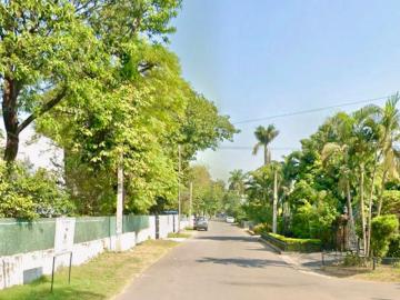 5 BHK Independent House in Sector 28 for resale Chandigarh. The reference number is 20547400
