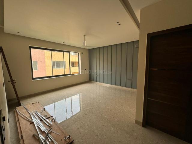 5 BHK Independent House in Sector 33 for resale Gurgaon. The reference number is 20291520