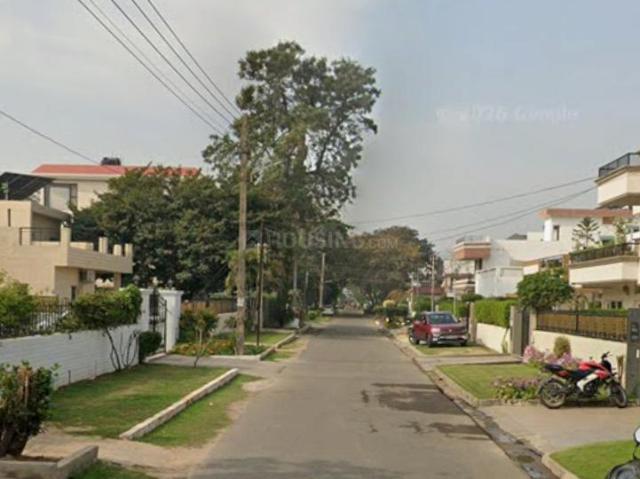5 BHK Independent House in Sector 36 for resale Chandigarh. The reference number is 20614142