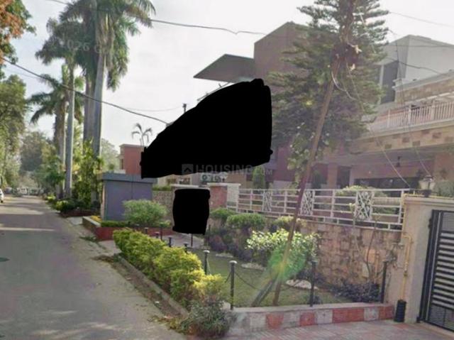 5 BHK Independent House in Sector 38 for resale Chandigarh. The reference number is 20269868