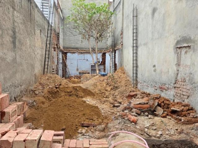 5 BHK Independent House in Sector 7 for resale Gurgaon. The reference number is 20624265