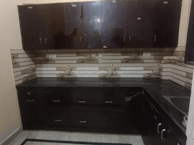 5 BHK Independent House in Sector 7 for resale Gurgaon. The reference number is 20364412