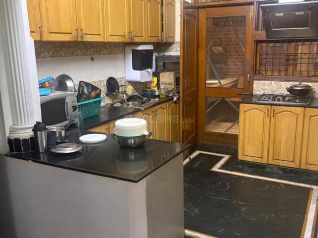 5 BHK Independent House in Sector 41 for resale Noida. The reference number is 20579695