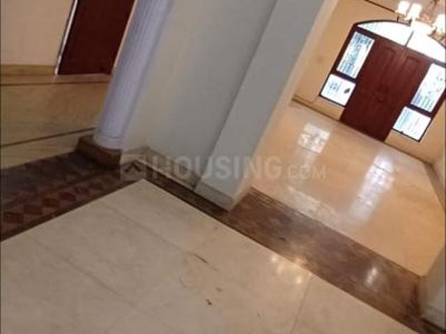 5 BHK Independent House in Sector 41 for resale Noida. The reference number is 20579757