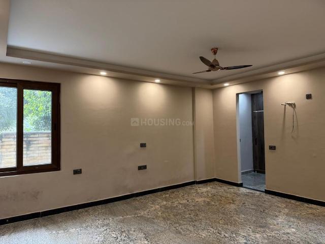5 BHK Independent House in Sector 44 for rent Noida. The reference number is 19805042