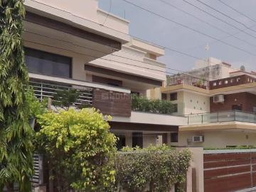 5 BHK Independent House in Sector 4 for resale Panchkula. The reference number is 20368610