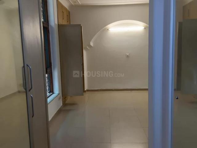 5 BHK Independent House in Sector 50 for resale Noida. The reference number is 21186591