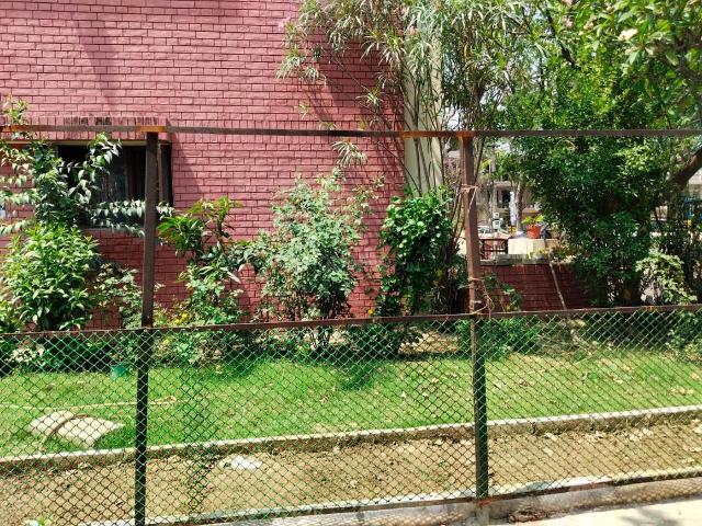 5 BHK Independent House in Sector 53 for resale Mohali. The reference number is 20994934