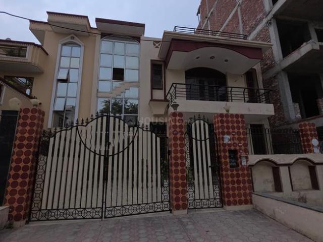 5 BHK Independent House in Sector 5 for resale Gurgaon. The reference number is 20189661