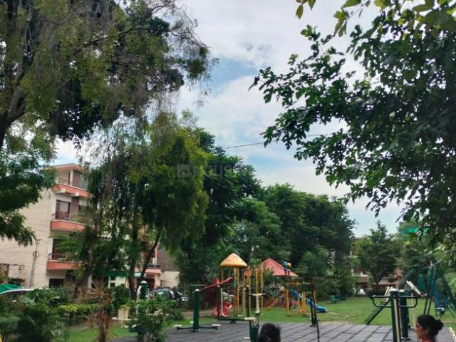 5 BHK Independent House in Sector 71 for resale Mohali. The reference number is 19077763
