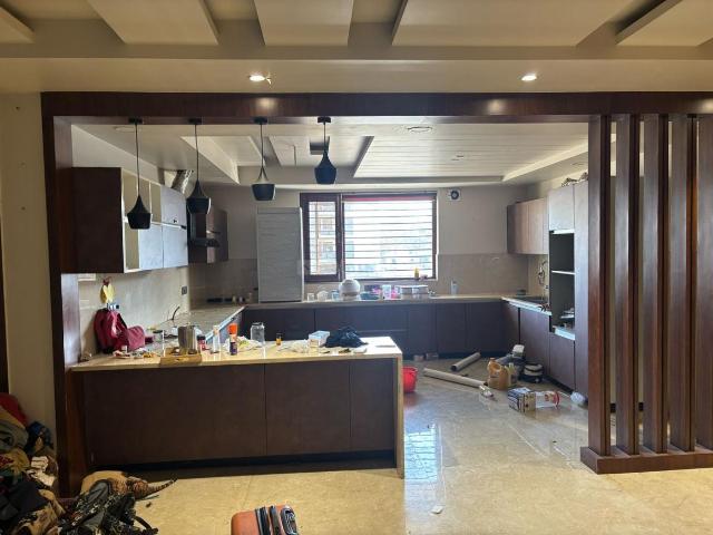 5 BHK Independent House in Sector 85 for rent Faridabad. The reference number is 18769755
