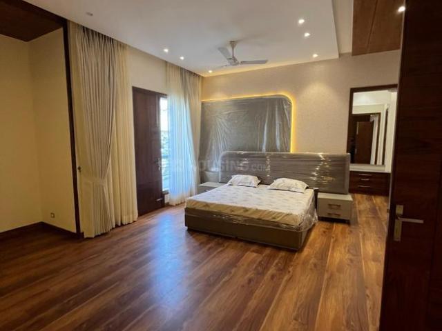 5 BHK Independent House in Sector 8 for resale Panchkula. The reference number is 19852330