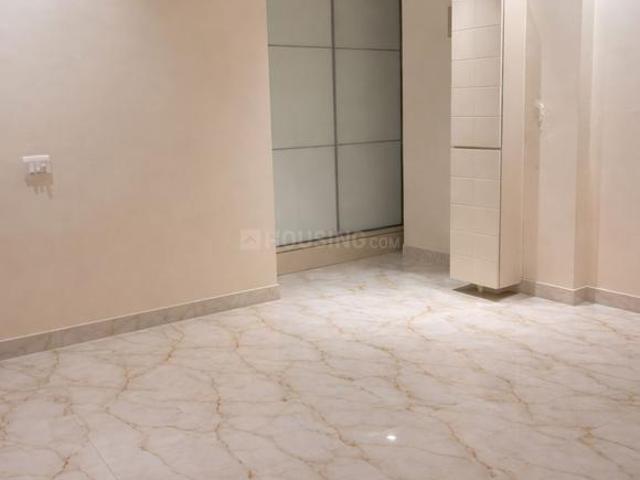 5 BHK Independent House in Sector 92 for rent Noida. The reference number is 19805076