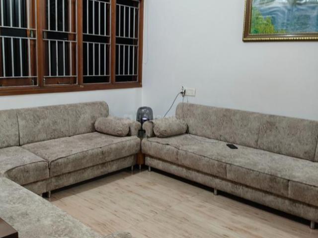 5 BHK Independent House in Shahibaug for resale Ahmedabad. The reference number is 21059815