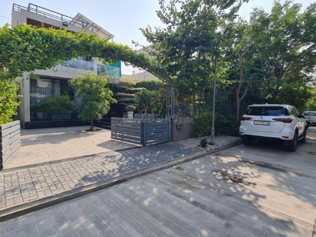5 BHK Independent House in Shilaj for resale Ahmedabad. The reference number is 19928308