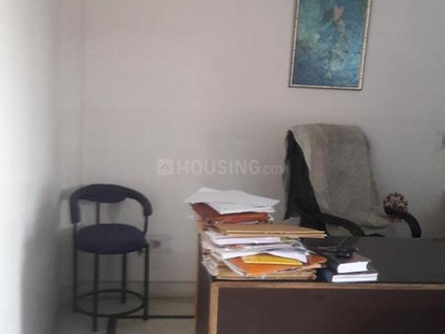 5 BHK Independent House in Surajmal Vihar for resale New Delhi. The reference number is 14209472