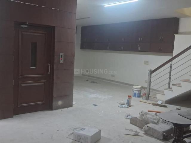 5 BHK Independent House in Sushant Lok Phase 1 for rent Gurgaon. The reference number is 21050529