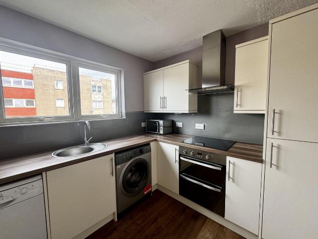 5 Bonnyview Drive, Aberdeen AB16, 1 bed flat to rent, £500 pcm | PrimeLocation