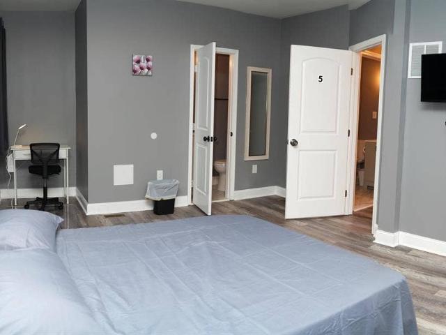 5 BR in Baltimore