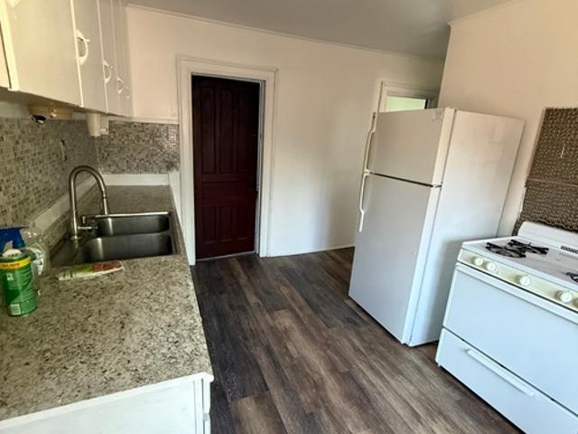 5 BR, 1 BA Apartment 11 Greene Street, Unit 2, Amsterdam, NY 12010