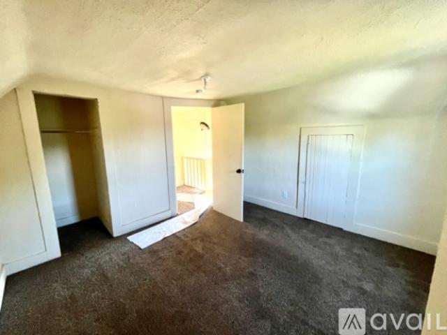 5 BR, 1 BA Apartment 786 Florida Ave, Akron, OH 44314