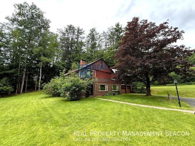 5 BR, 2.5 BA Apartment 276 Hopson Road, Norwich, VT 05055