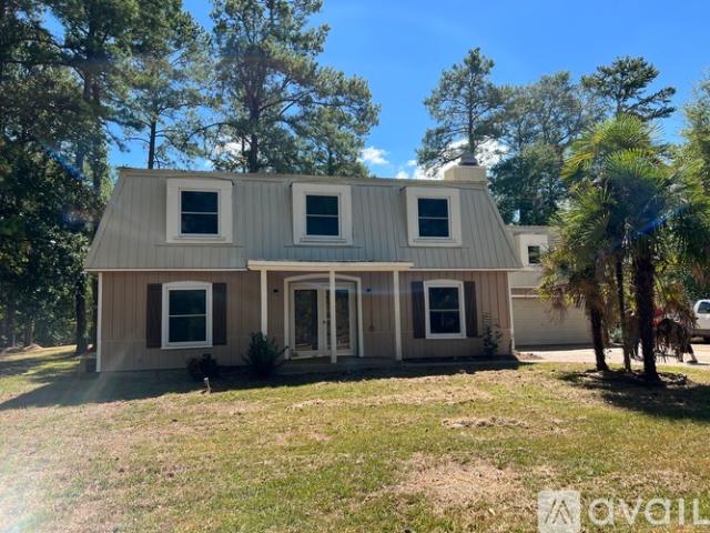 5 BR, 2.5 BA Apartment 554 Alexandria Hwy, Leesville, LA 71446