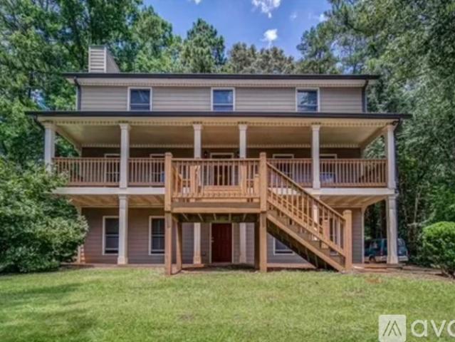 5 BR, 2.5 BA Apartment 6472 Swift Creek Drive, Lithonia, GA 30058