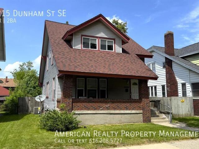5 BR, 2 BA Apartment 1215 Dunham St SE, Grand Rapids, MI 49506