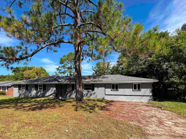 5 BR, 2 BA Apartment 1231 Devonshire Dr, Montgomery, AL 36116